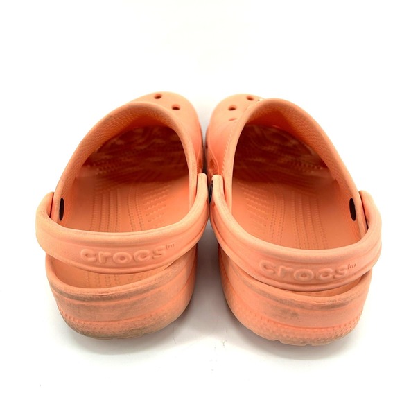 Crocs Classic Clog Slip-On Melon Peach Coral Wine Glass Charm Womens Size 7 - Picture 4 of 5
